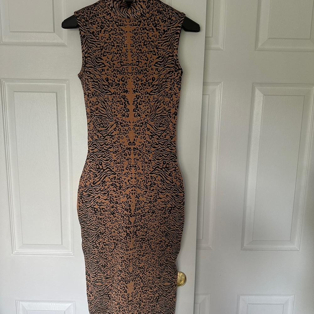 Leopard Print Sleeveless Dress. Bandage dress. Size S